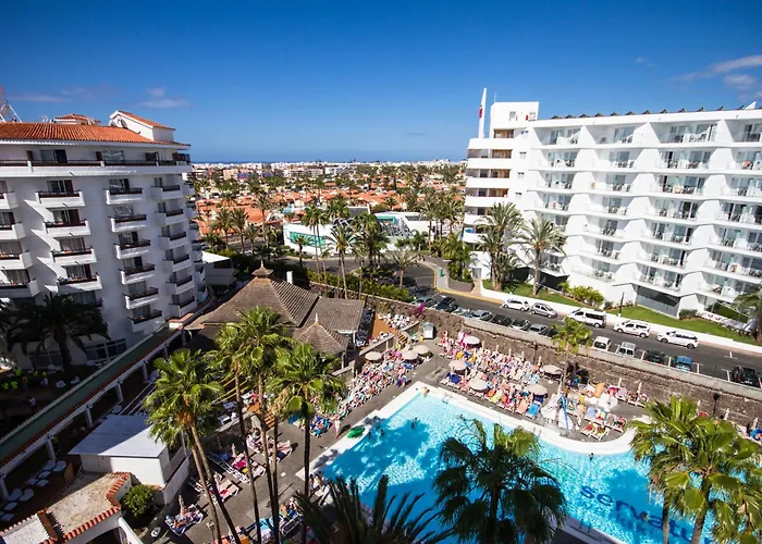 Servatur Waikiki