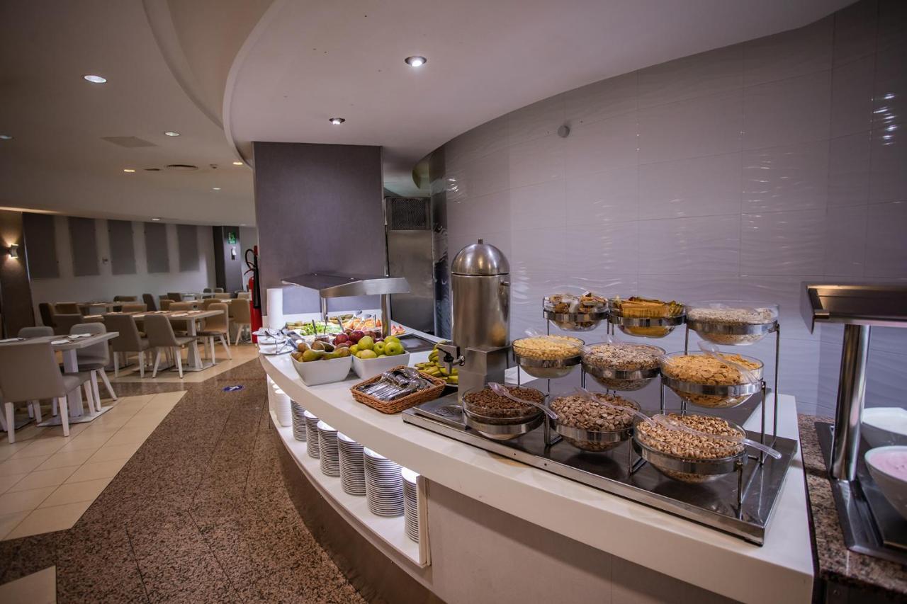 Hotel Servatur Waikiki 4*